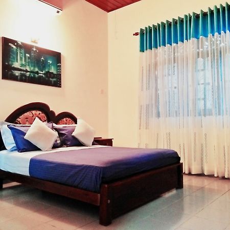 Ruslanka Homestay Ettukala Bagian luar foto