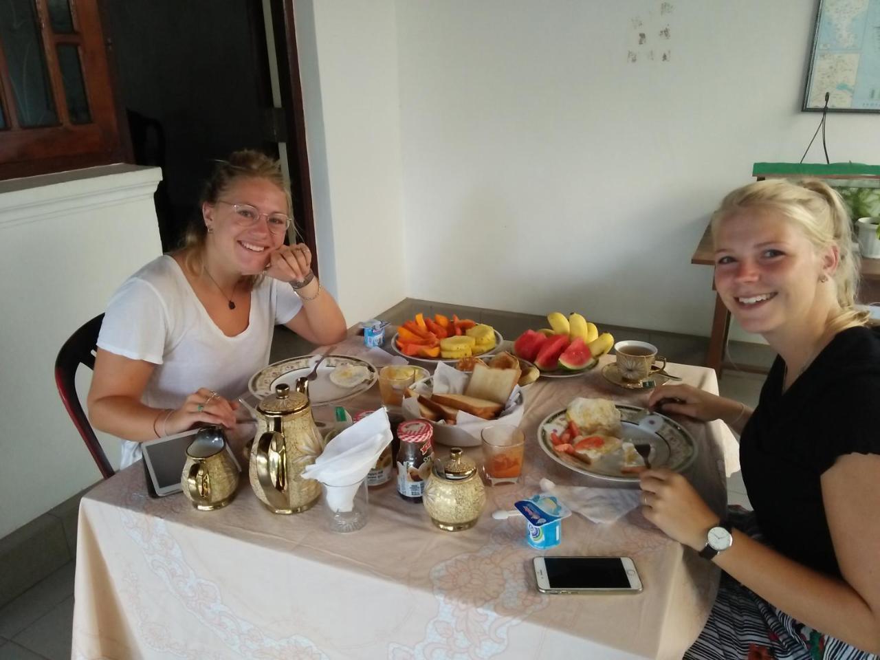 Ruslanka Homestay Ettukala Bagian luar foto