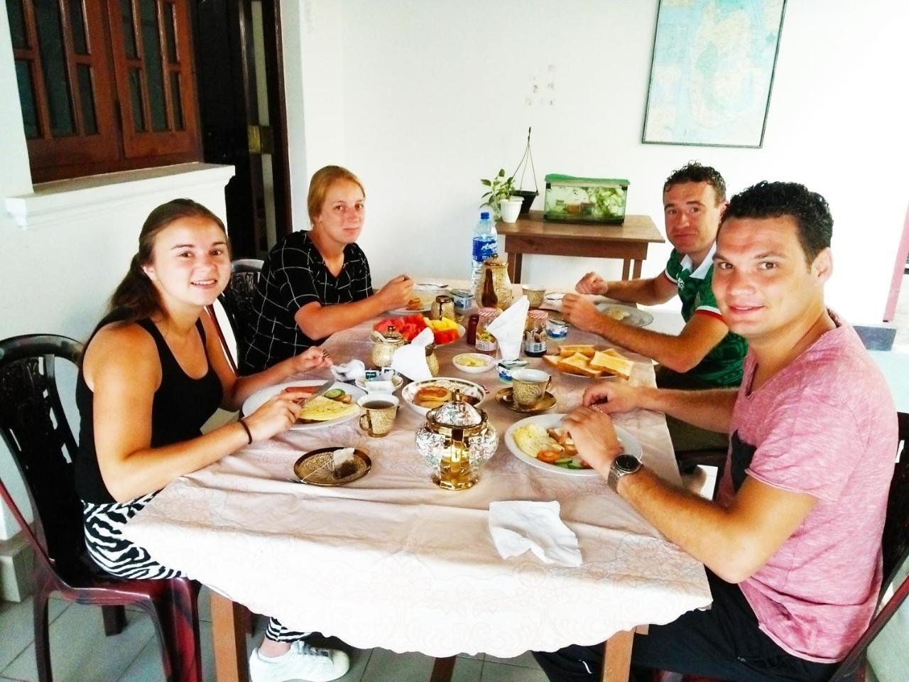 Ruslanka Homestay Ettukala Bagian luar foto