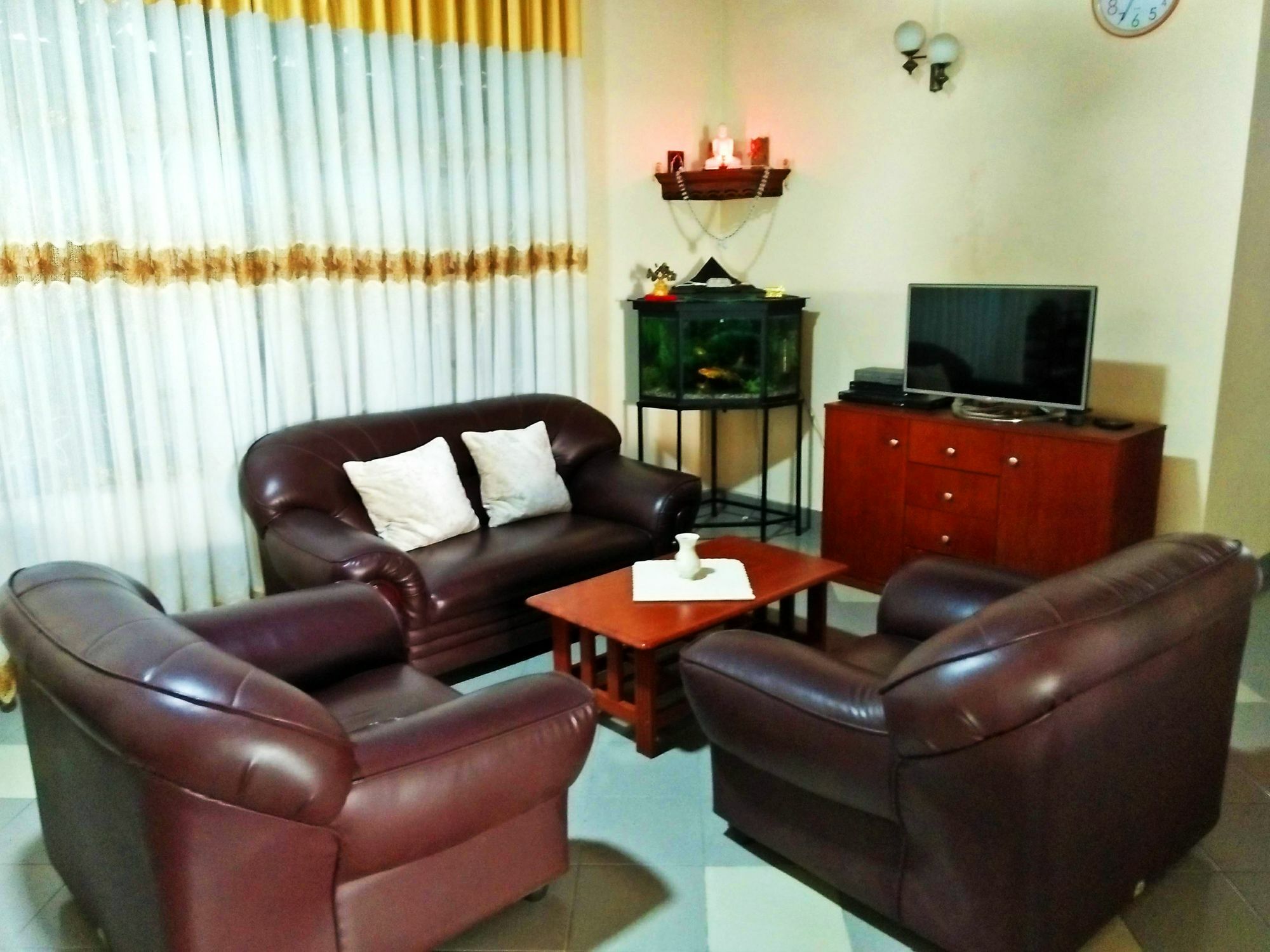Ruslanka Homestay Ettukala Bagian luar foto