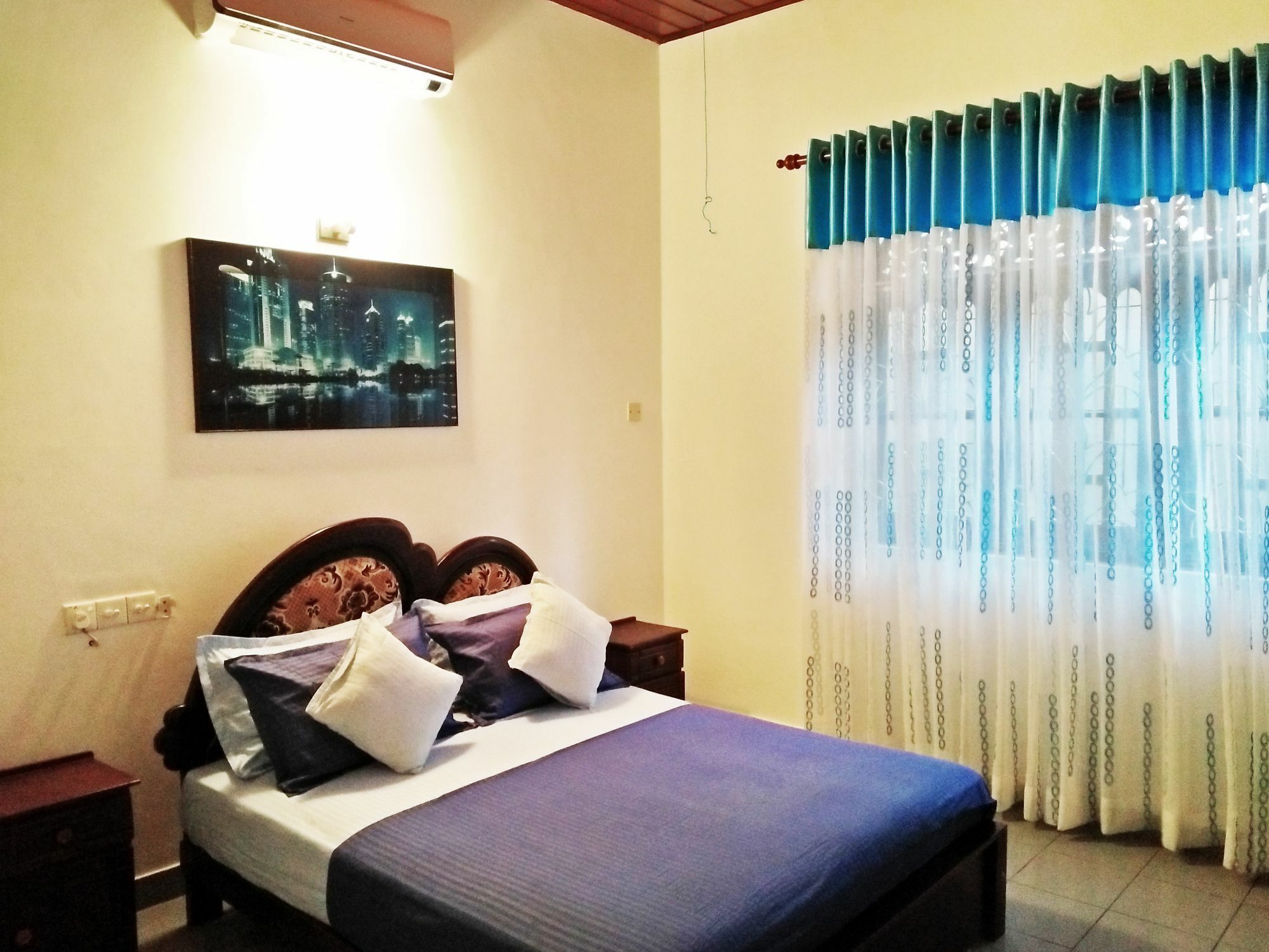 Ruslanka Homestay Ettukala Bagian luar foto